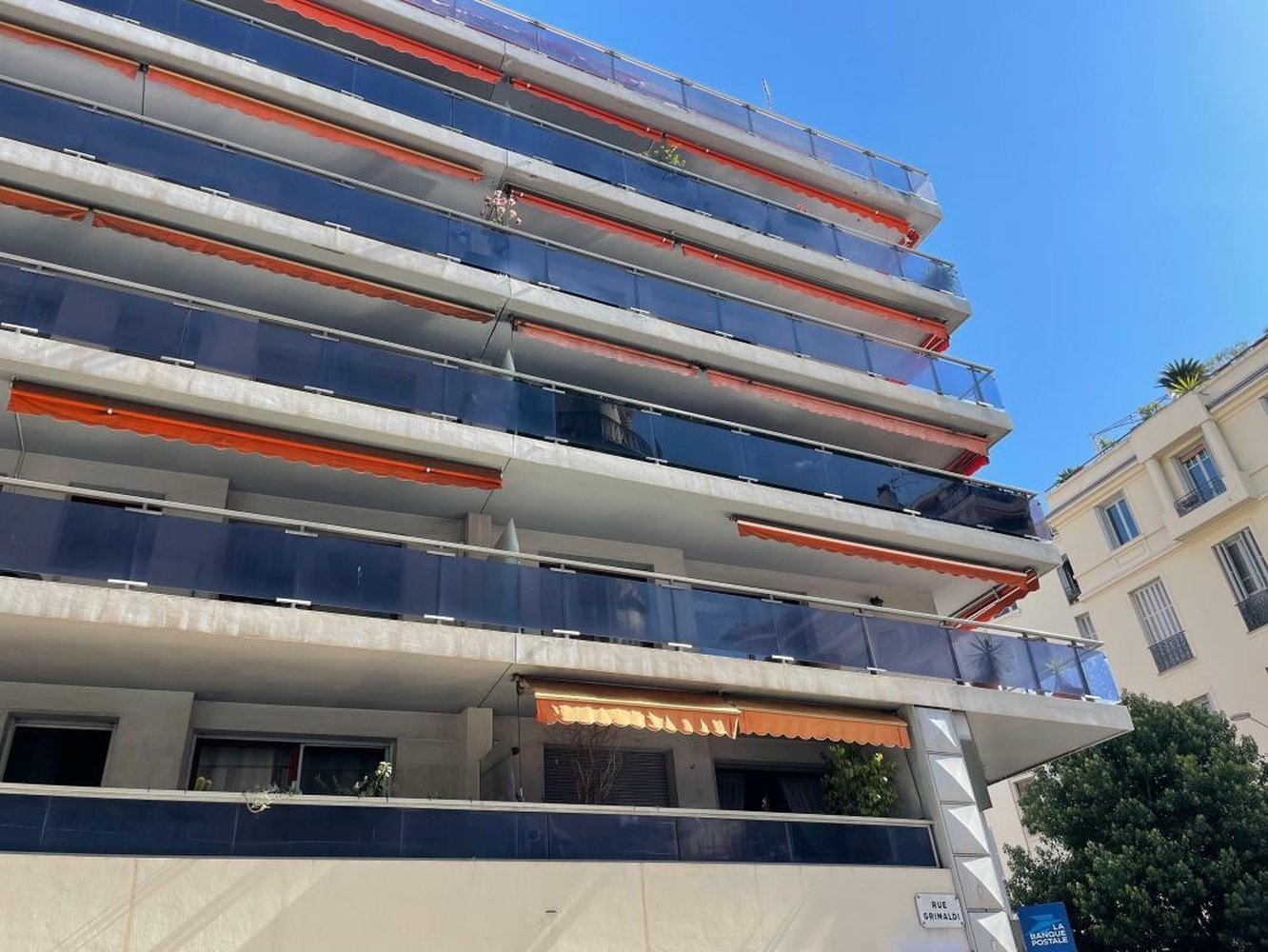 Property photo in Carre d'Or