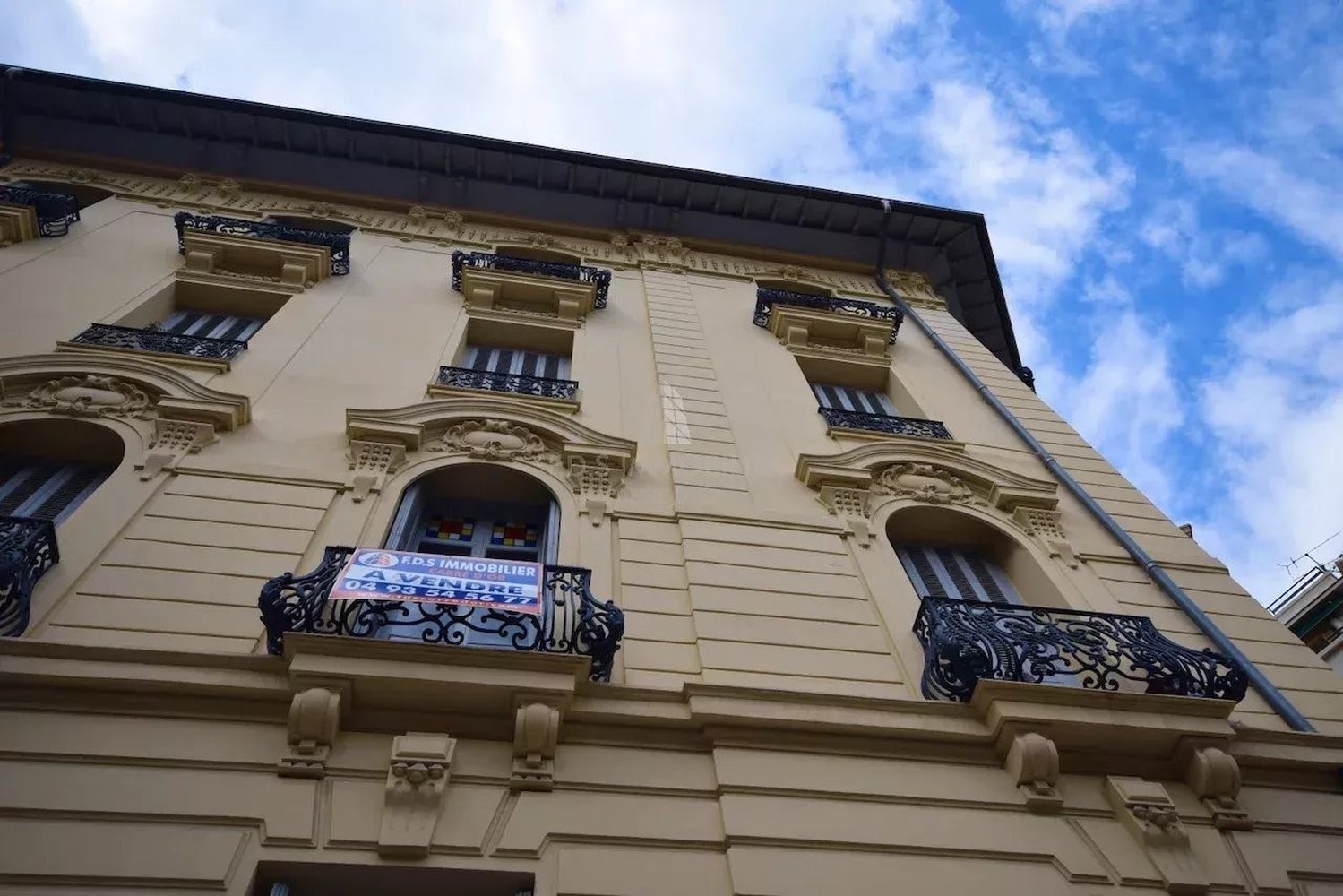 Property photo in Carre d'Or