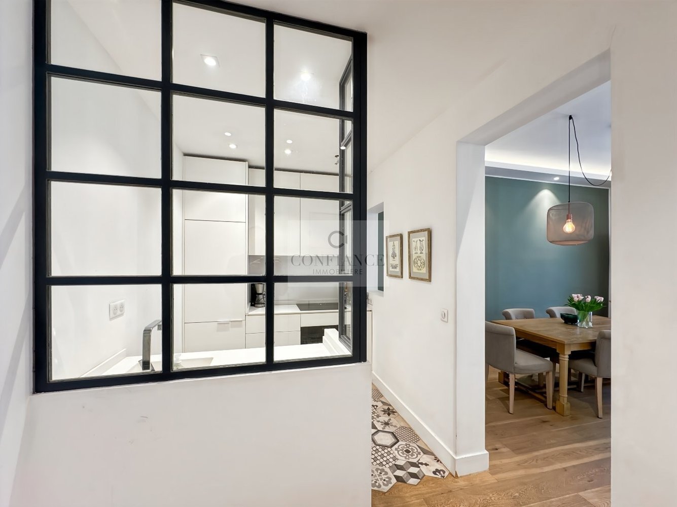 Property photo in Carre d'Or