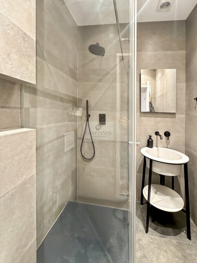 Property photo in Carre d'Or