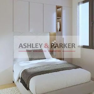 Property in Carre d'Or