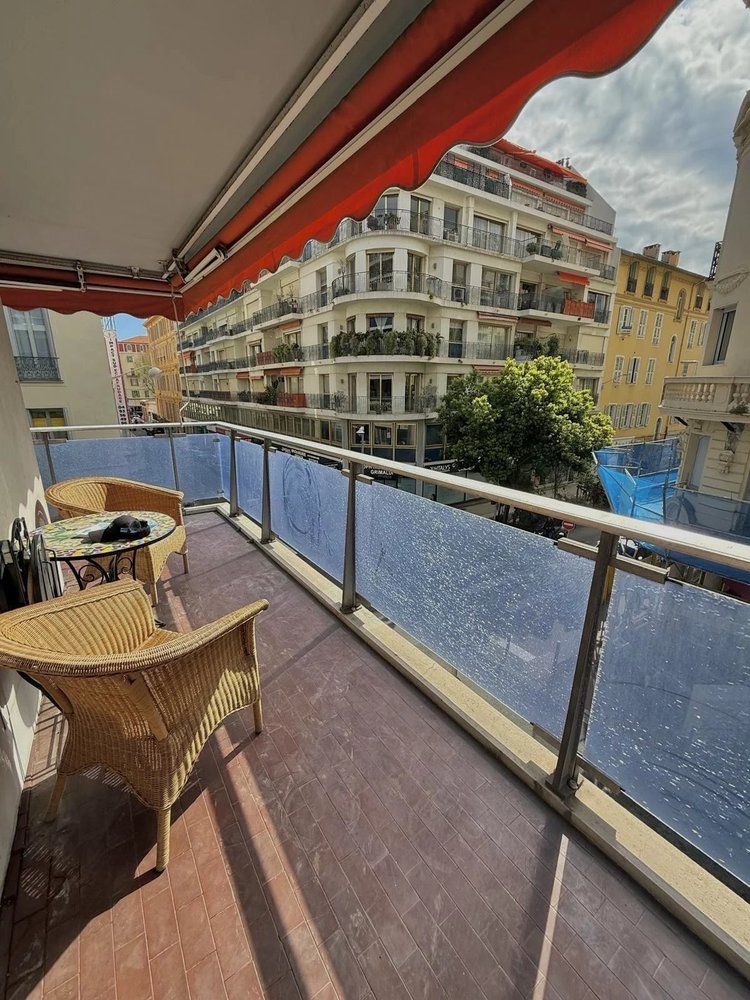 Property photo in Carre d'Or