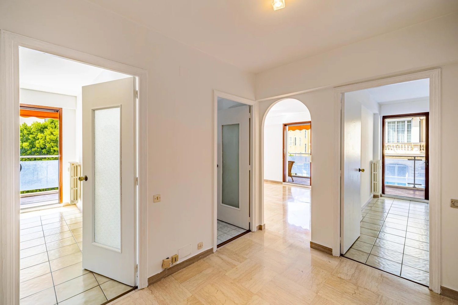 Property photo in Carre d'Or