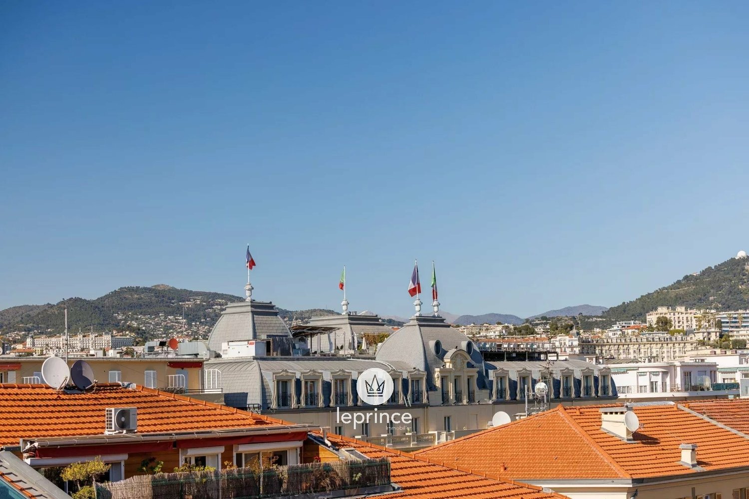 Property photo in Carre d'Or