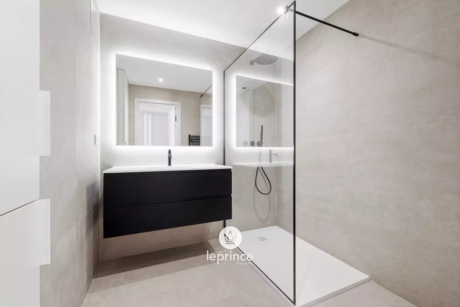 Property photo in Carre d'Or