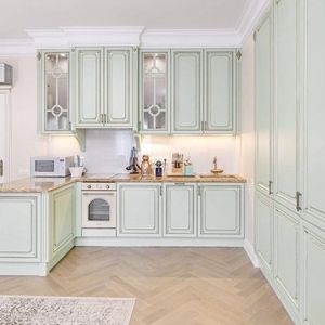 Property in Carre d'Or