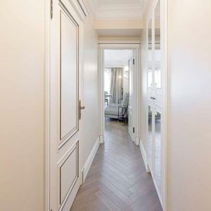 Property in Carre d'Or