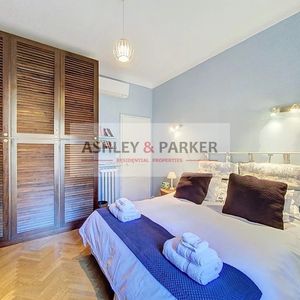 Property in Carre d'Or