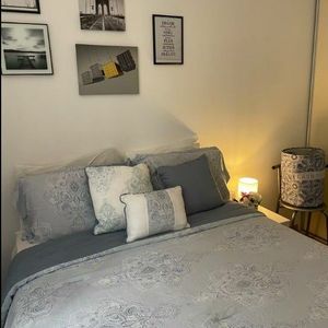 Property in Carre d'Or