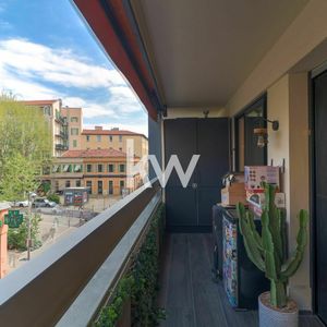 Property in Carre d'Or