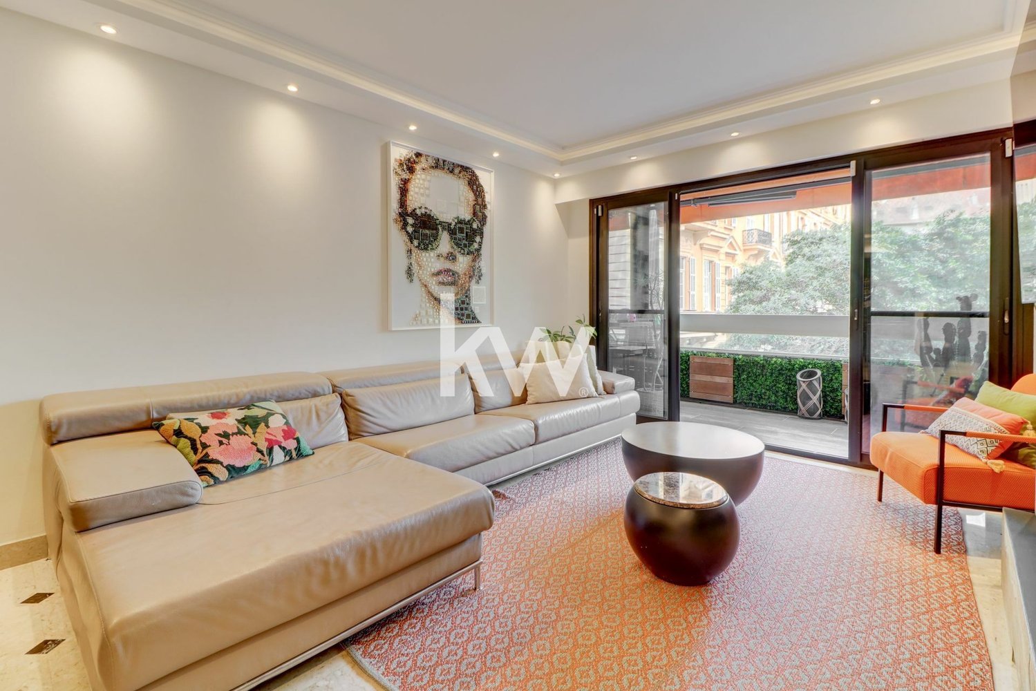 Property photo in Carre d'Or