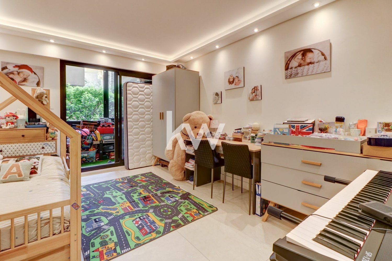 Property photo in Carre d'Or