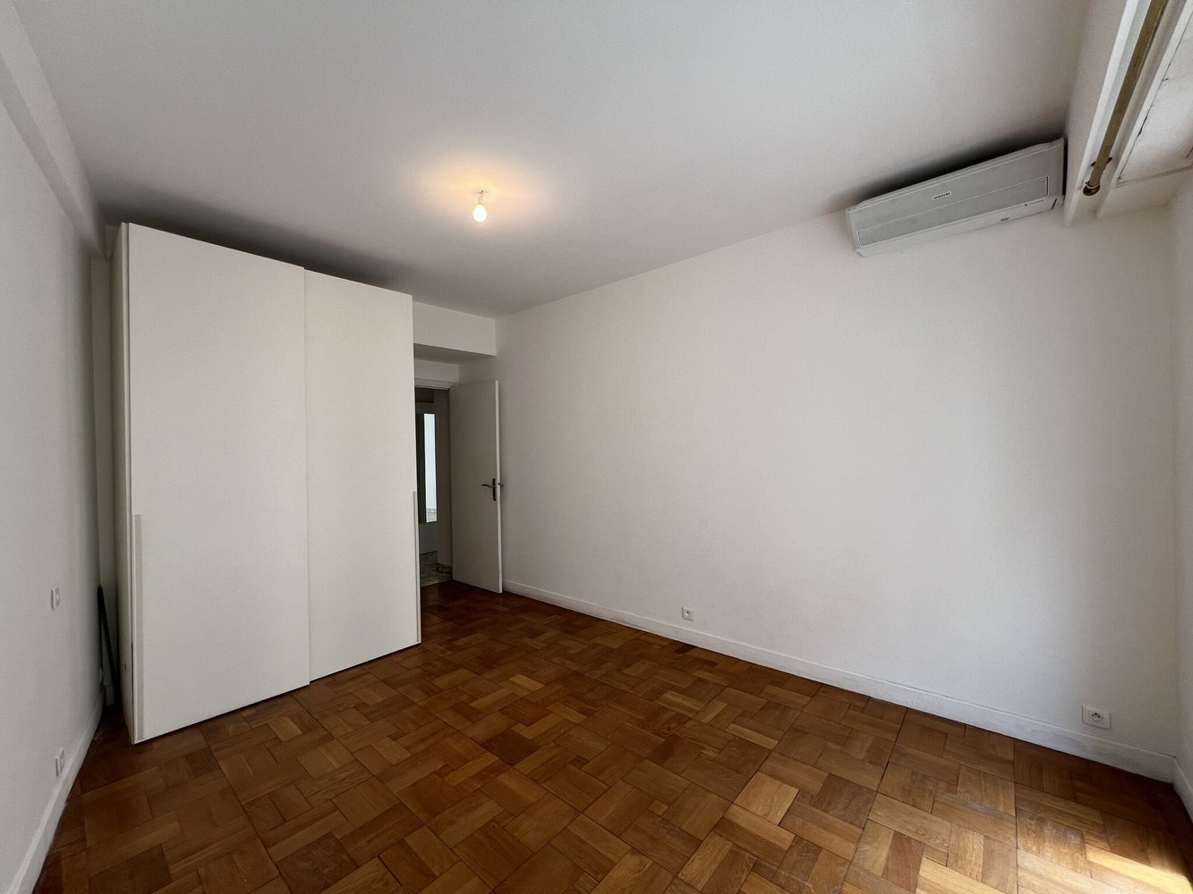 Property photo in Carre d'Or