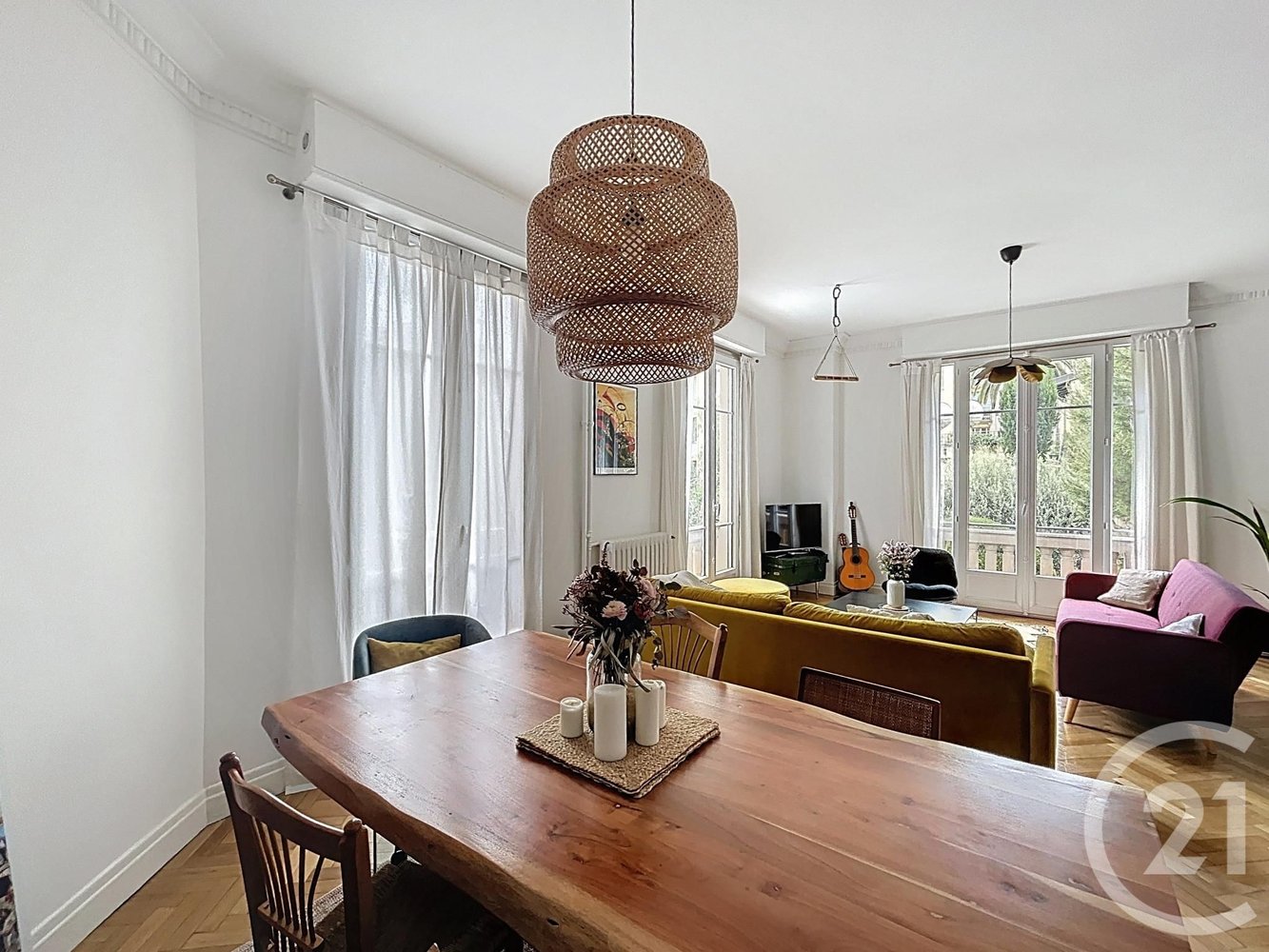 Property photo in Carre d'Or