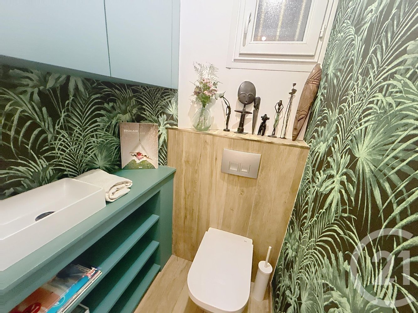 Property photo in Carre d'Or