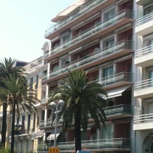 Property in Carre d'Or