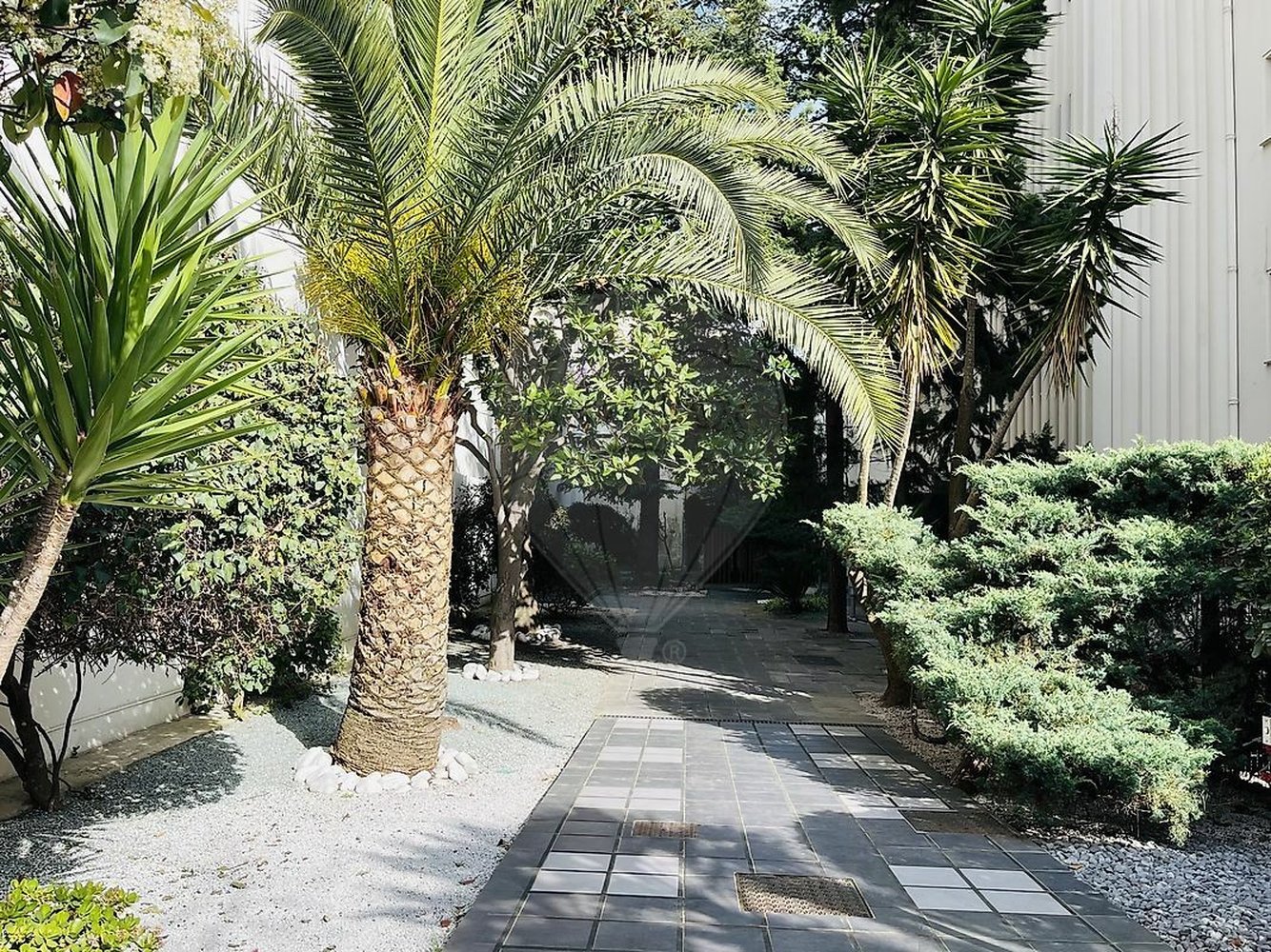 Property photo in Carre d'Or