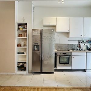 Property in Carre d'Or