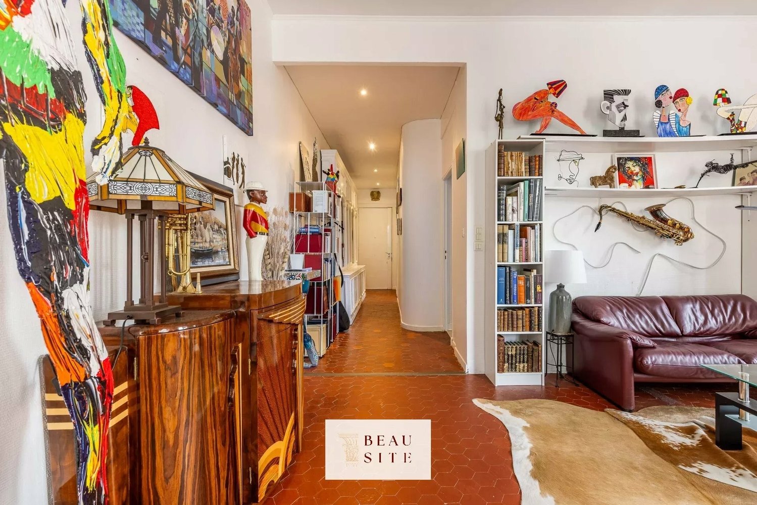 Property photo in Carre d'Or