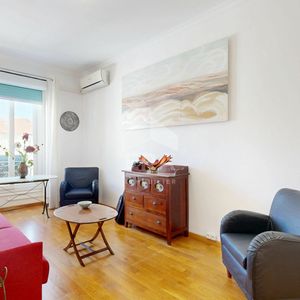 Property in Carre d'Or