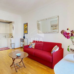 Property in Carre d'Or