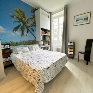 Property in Carre d'Or