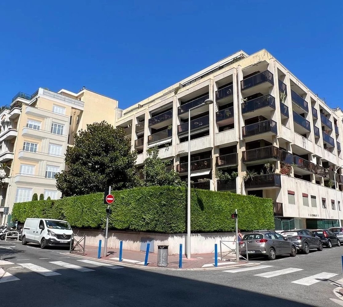 Property photo in Carre d'Or