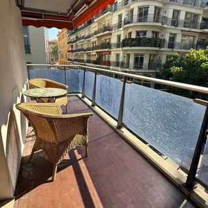 Property in Carre d'Or