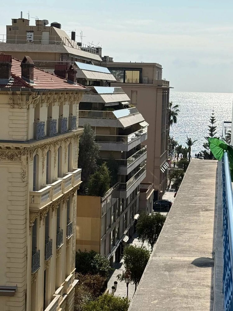 Property photo in Carre d'Or