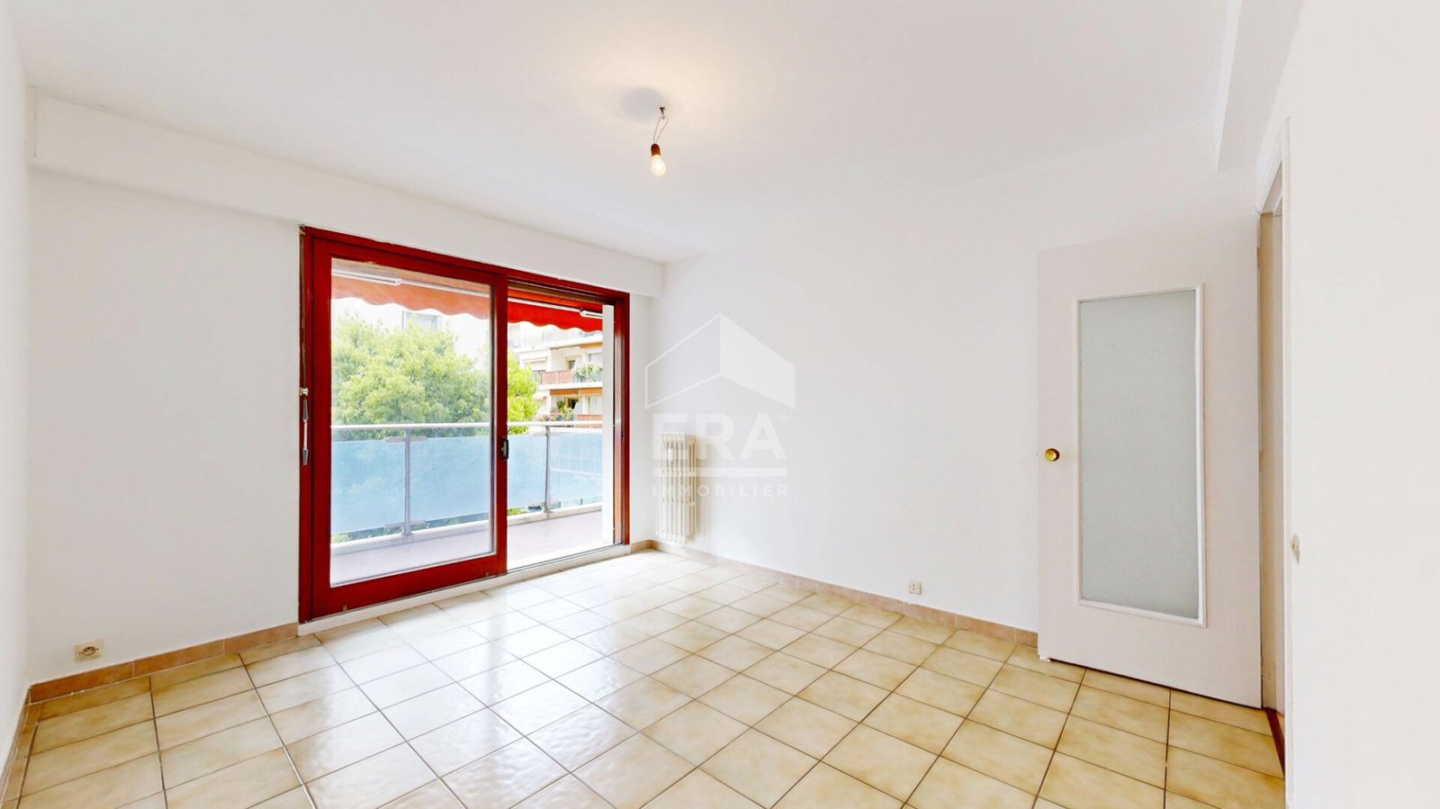 Property photo in Carre d'Or