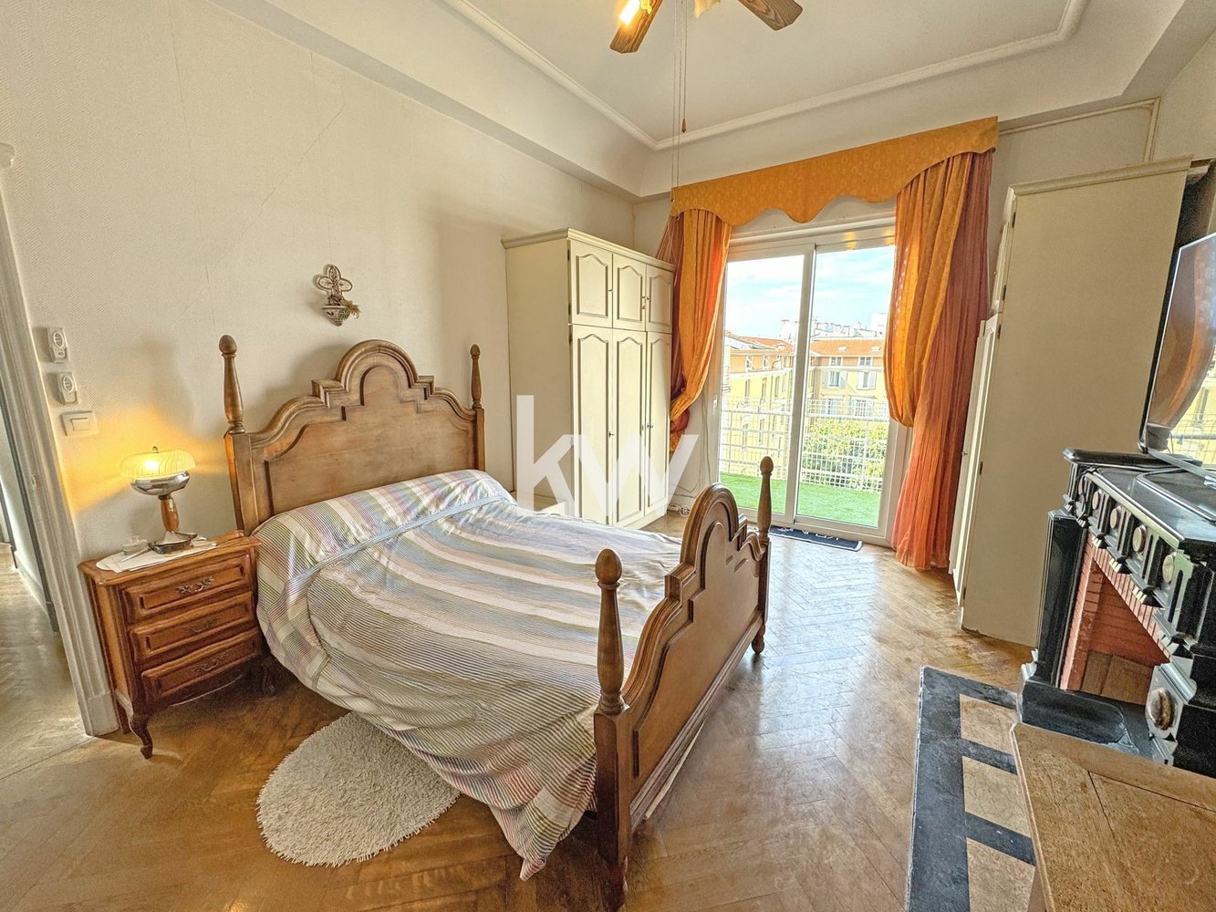 Property photo in Carre d'Or