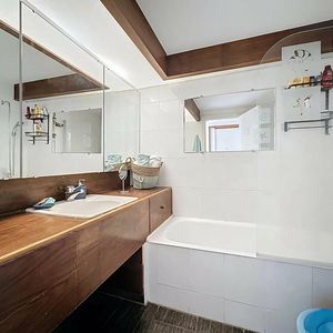 Property in Carre d'Or