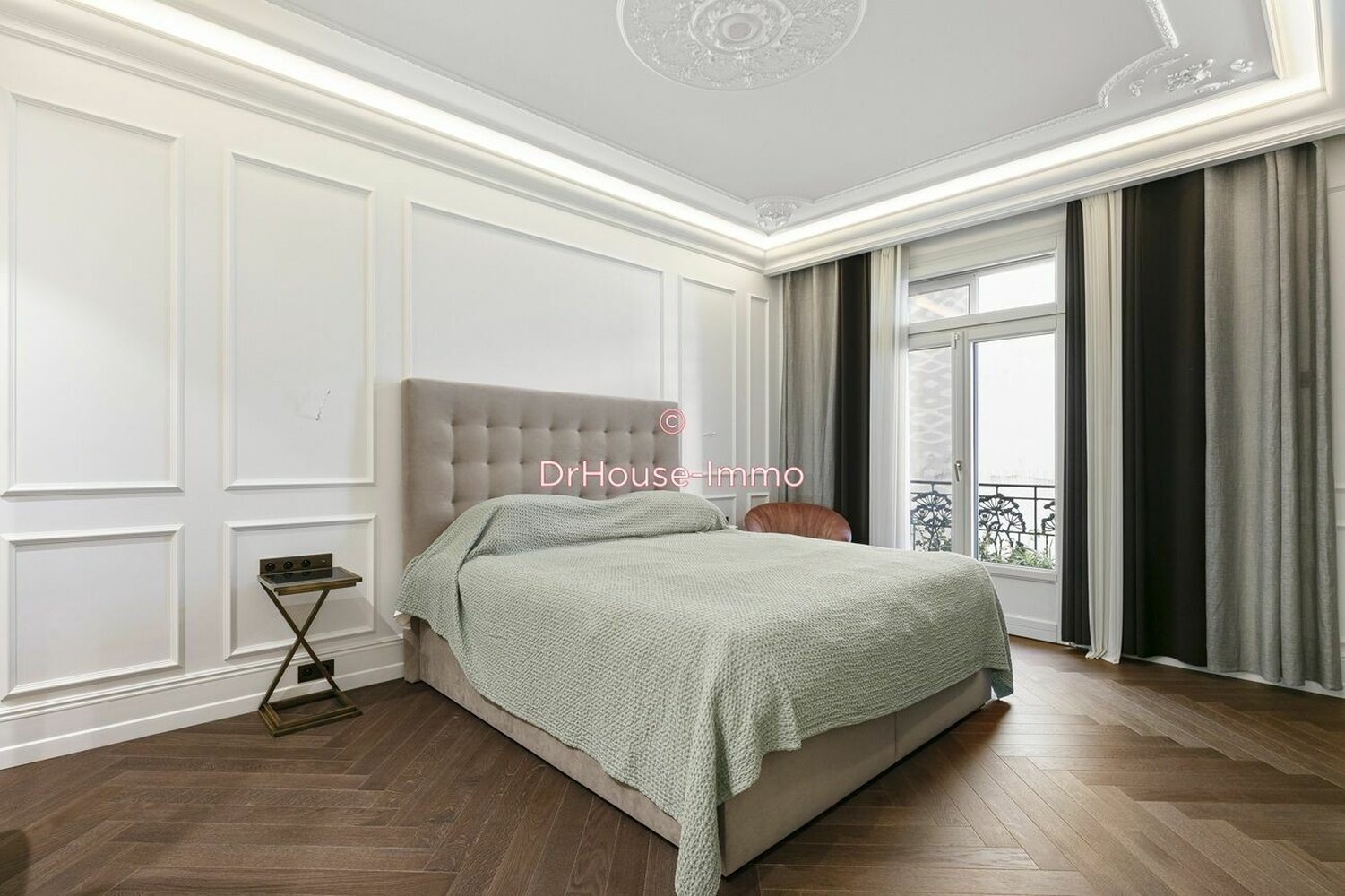 Property photo in Carre d'Or