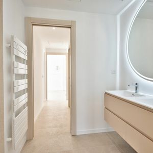 Property in Carre d'Or