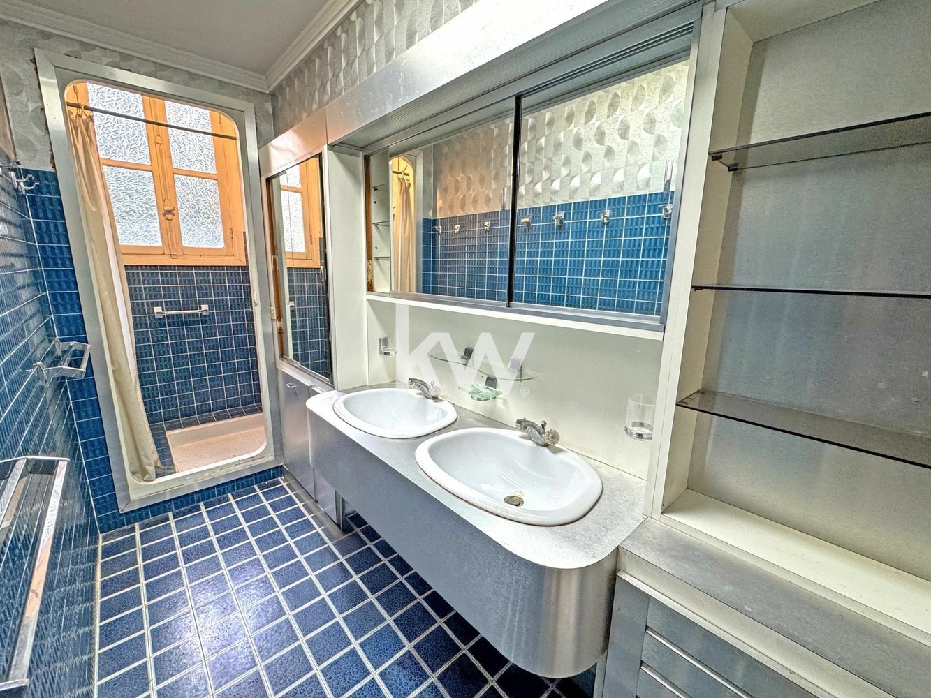 Property photo in Carre d'Or