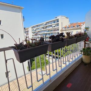 Property in Carre d'Or