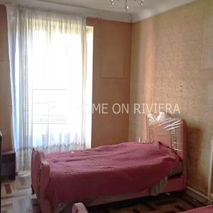 Property in Carre d'Or