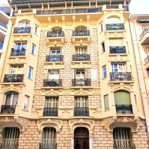 Property in Carre d'Or