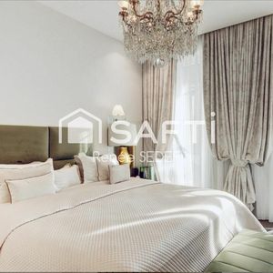 Property in Carre d'Or