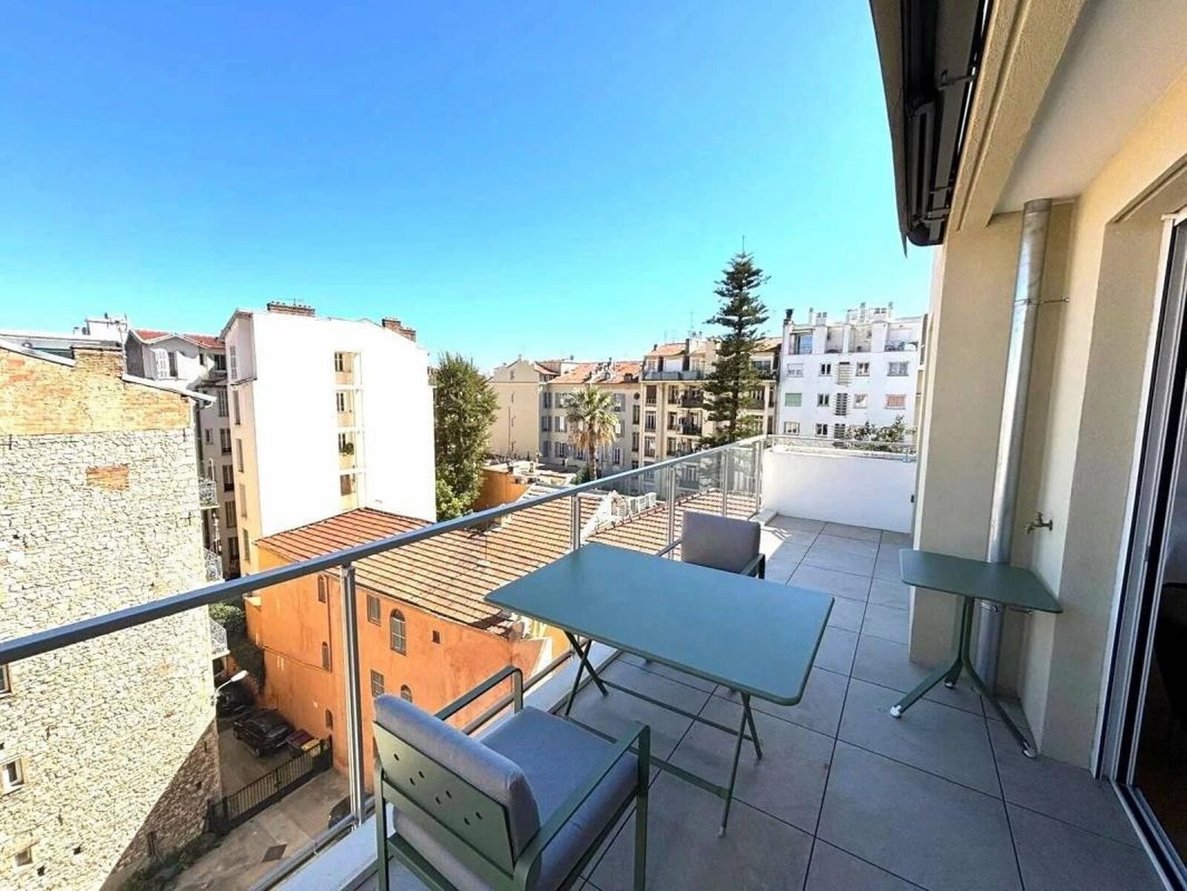 Property photo in Musicians Quarter