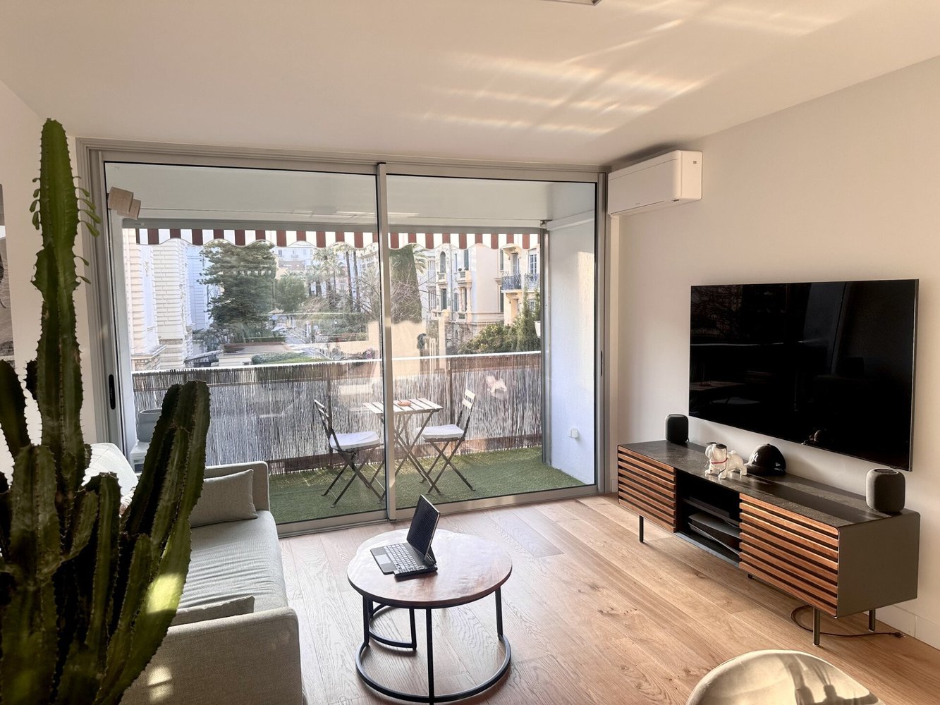 Property photo in Musicians Quarter