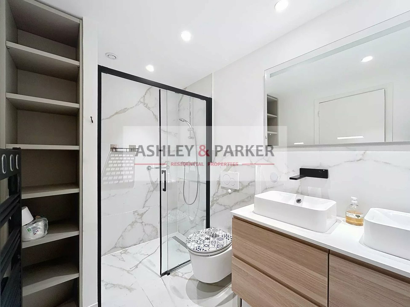 Property photo in Musicians Quarter