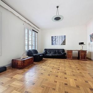 Property in Musicians Quarter