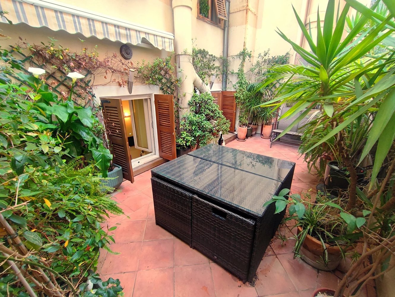 Property photo in Musicians Quarter