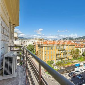 Property in Musicians Quarter