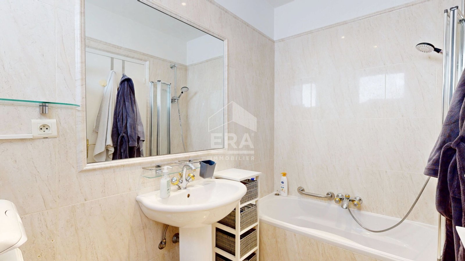 Property photo in Musicians Quarter