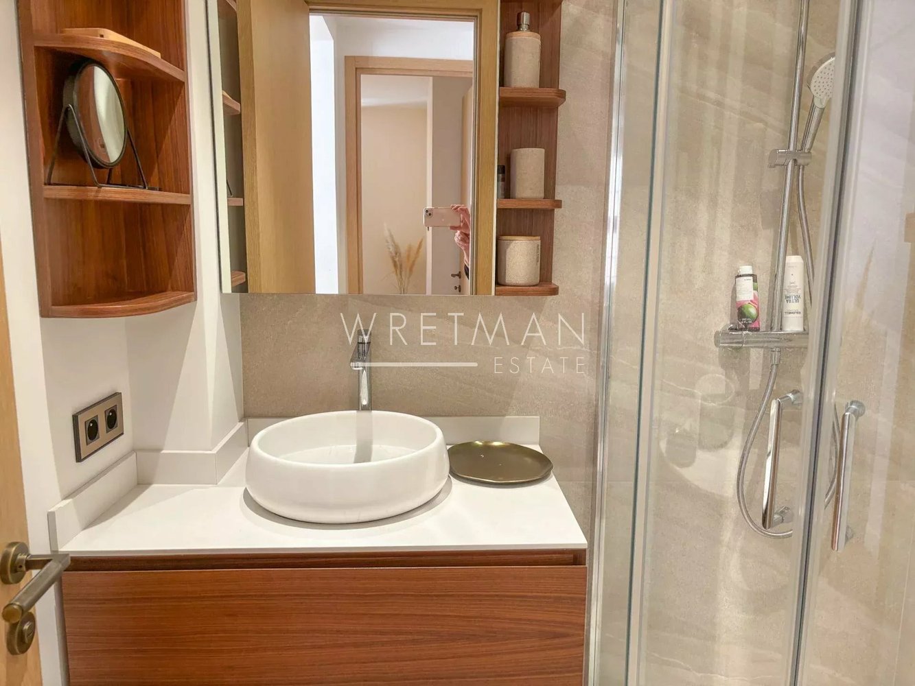 Property photo in Old Town