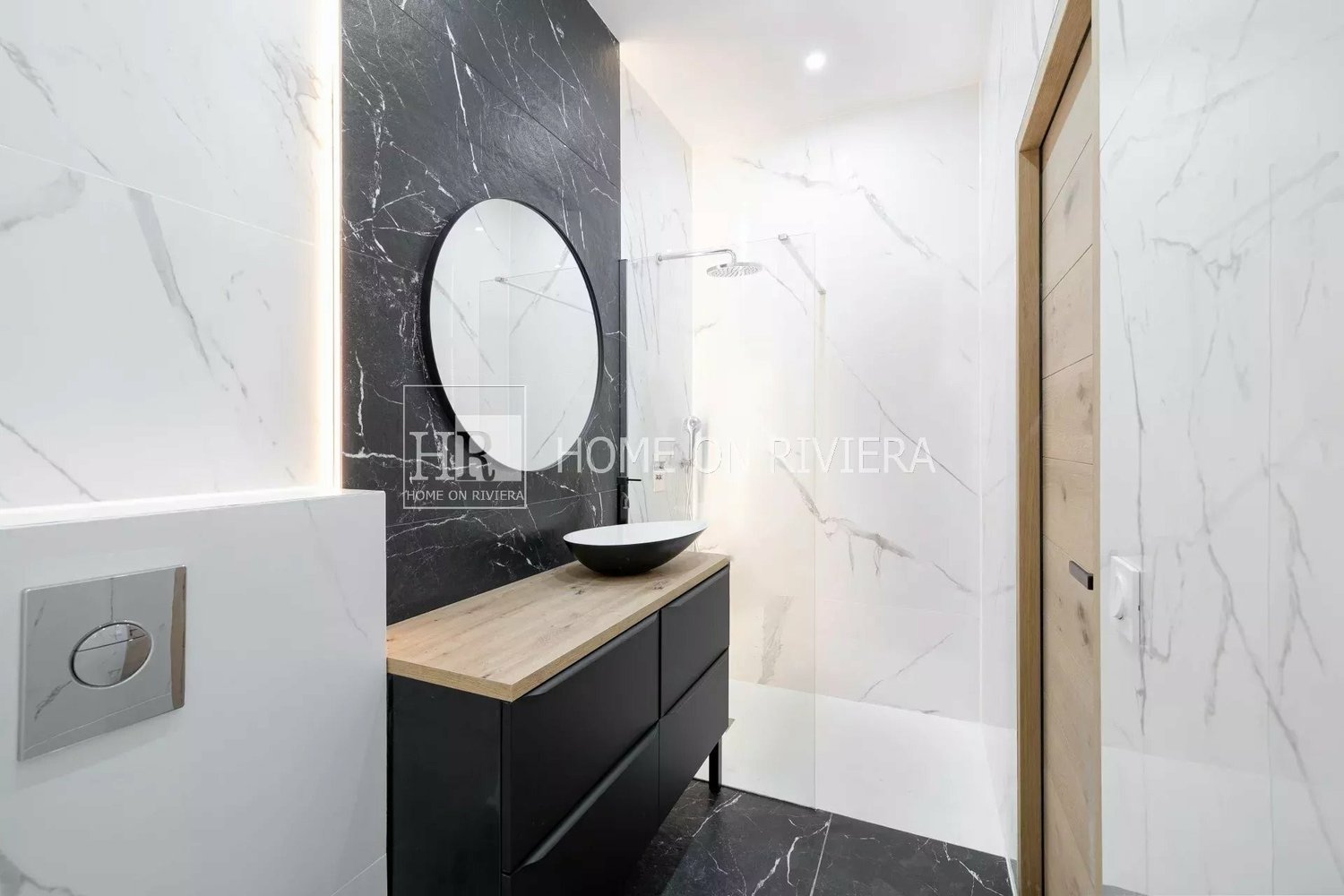 Property photo in Old Town