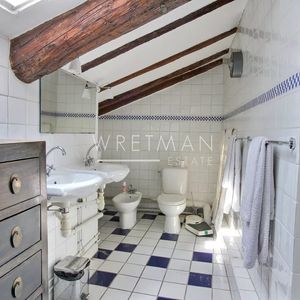 Property in Old Town