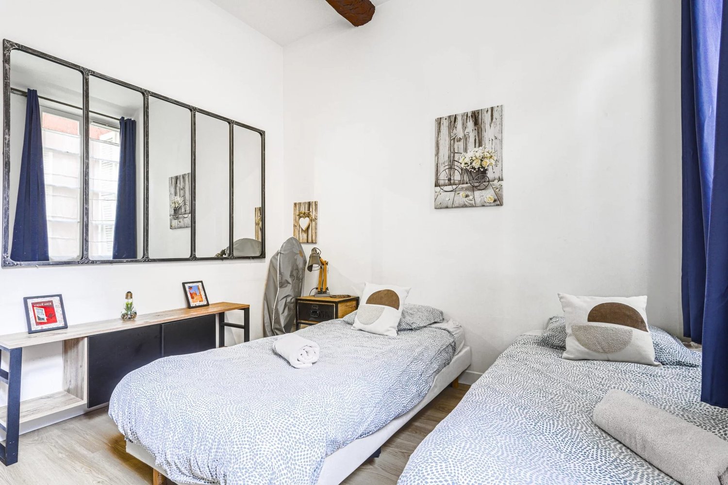 Property photo in Old Town